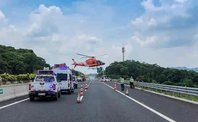 平凉高速公路汽车救援案例