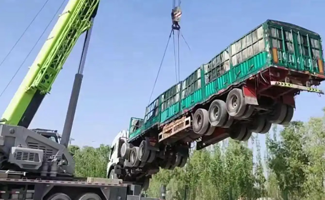 平凉道路脱困救援案例